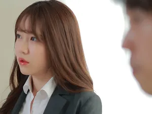 Cô con gái nứng lồn ở tuổi trưởng thành “yêu” bố già… không cùng huyết thống